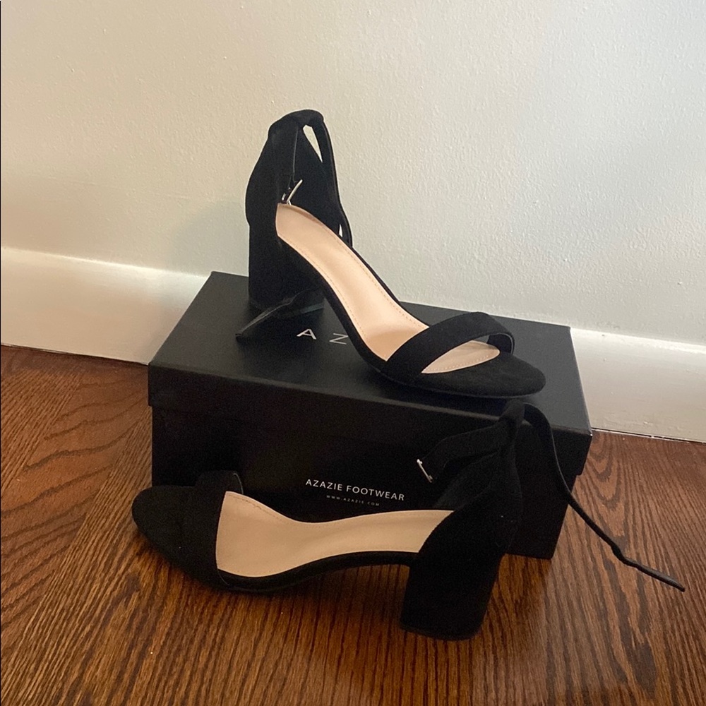 Azazie Women's Black Heels